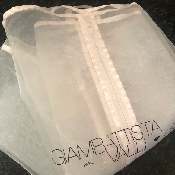 Sold!! Giambattista Valli x H&M Marquee Black Floral Embroidered Mini Dress - Picture 8 of 8